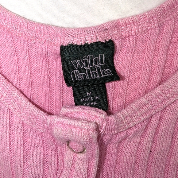 🩷FREE🩷 Wild Fable Midriff Button-up Tank with Any Purchase of $8 or More 👇 - Picture 3 of 5